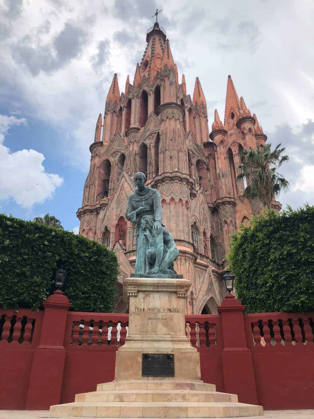 San Miguel de Allende Travel Tips, Hotels, Weather, Dining & More