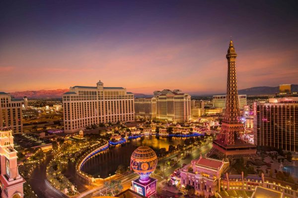 best places to travel on new years eve_las vegas